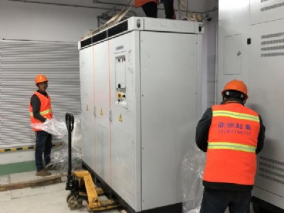 紹興文理學(xué)院實驗室設(shè)備搬運(yùn)安裝